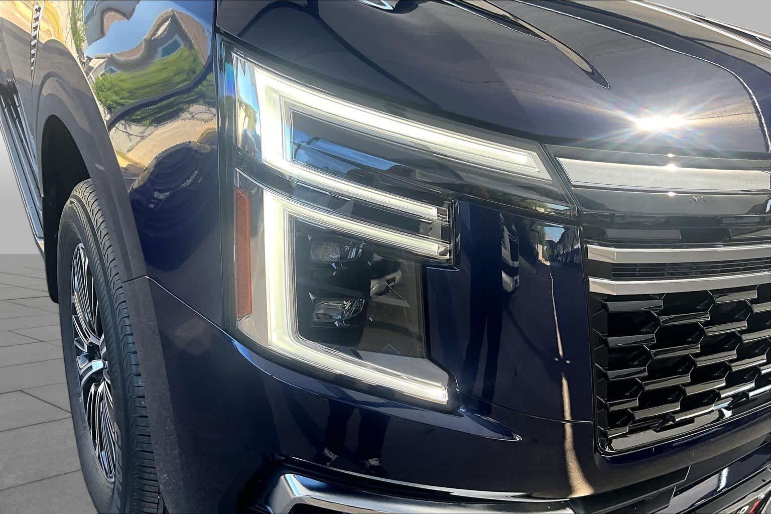 New 2026 Nissan Armada Platinum RWD image 18
