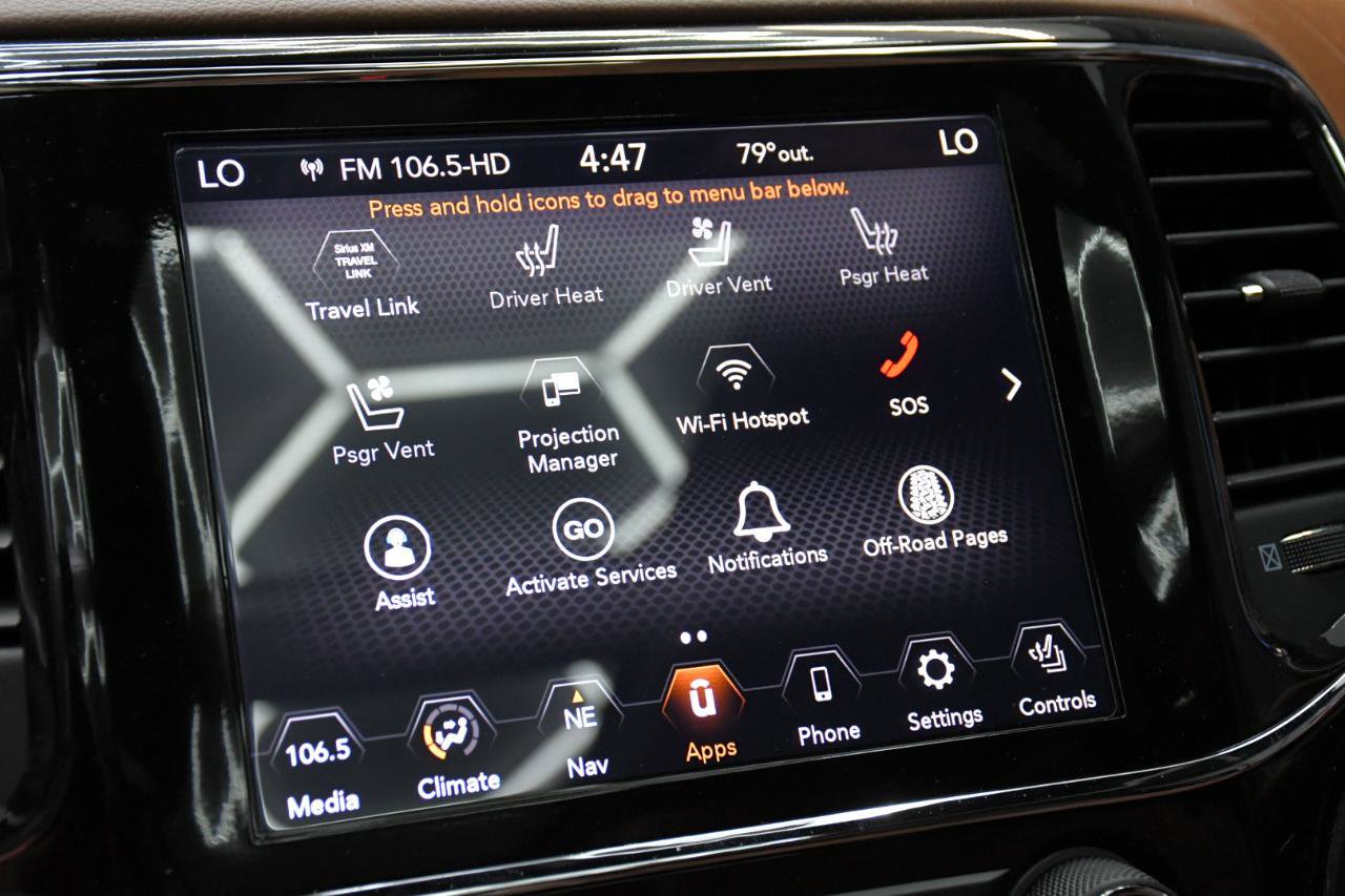 Used 2021 Jeep Grand Cherokee Overland AWD/4WD image 42