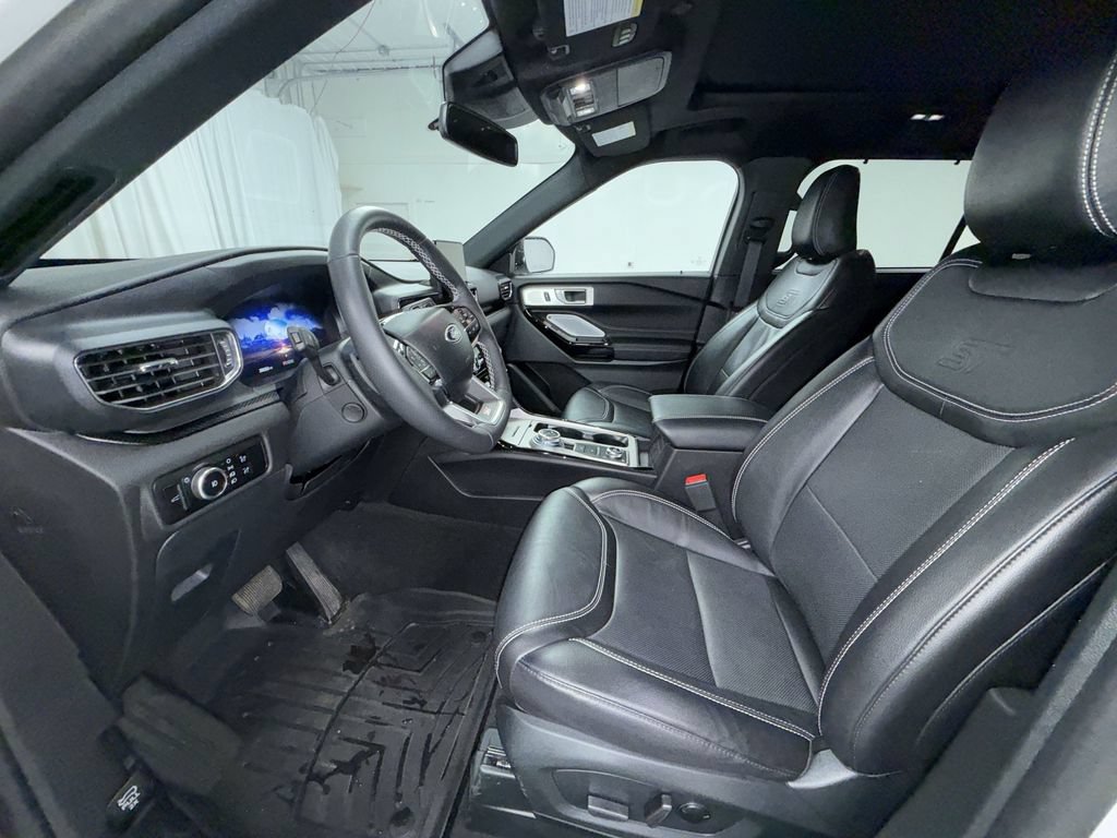 Used 2024 Ford Explorer ST w/ Equipment Group 401A AWD/4WD image 12