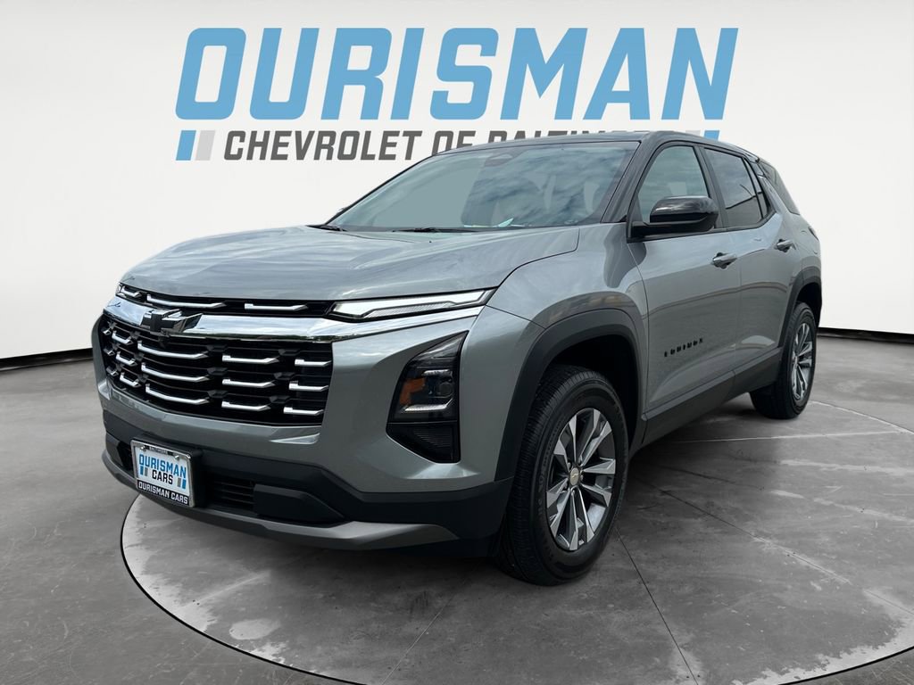 Used 2026 Chevrolet Equinox LT w/ Convenience Package II FWD image 2