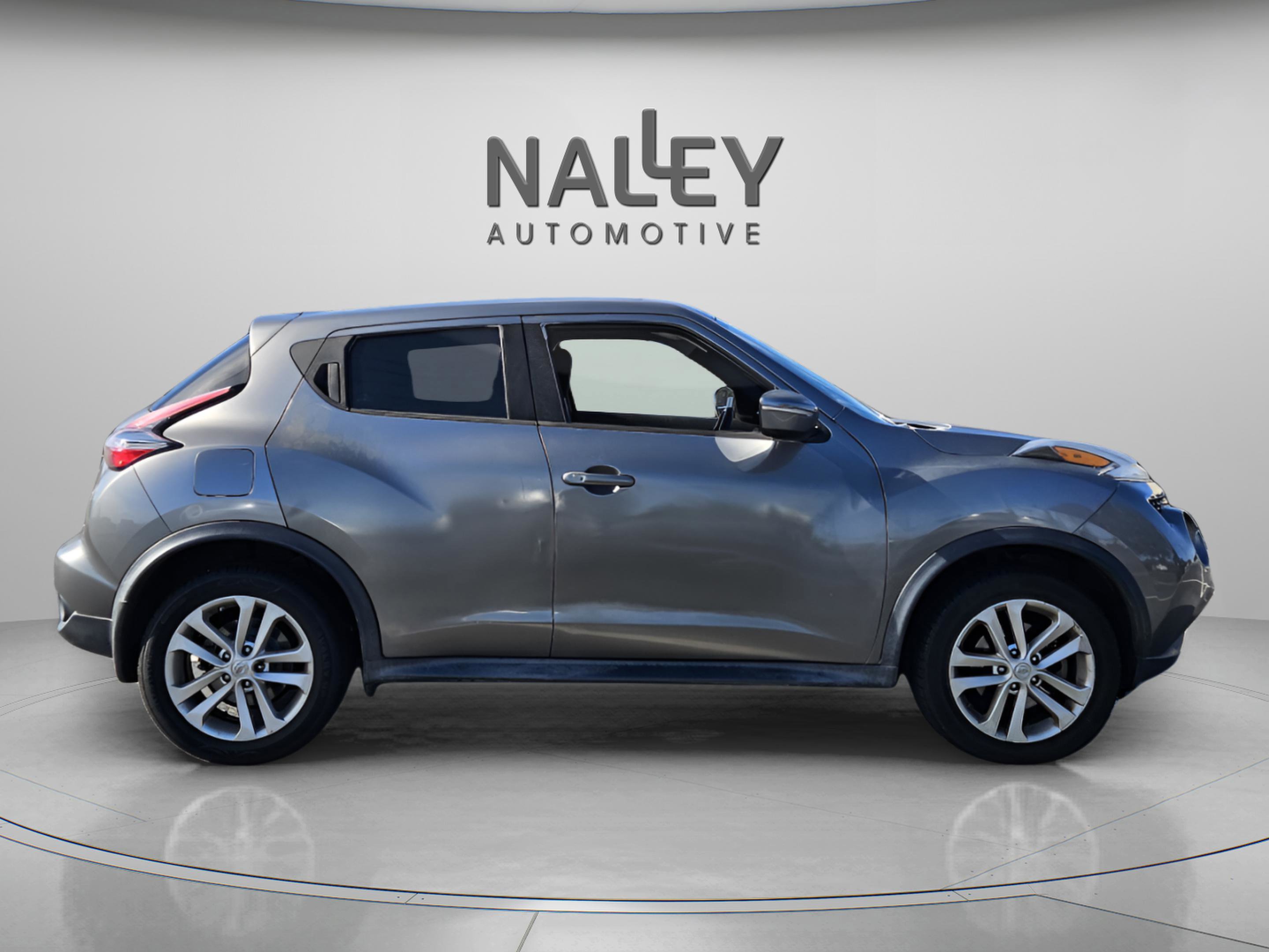 Used 2016 Nissan Juke S image 5