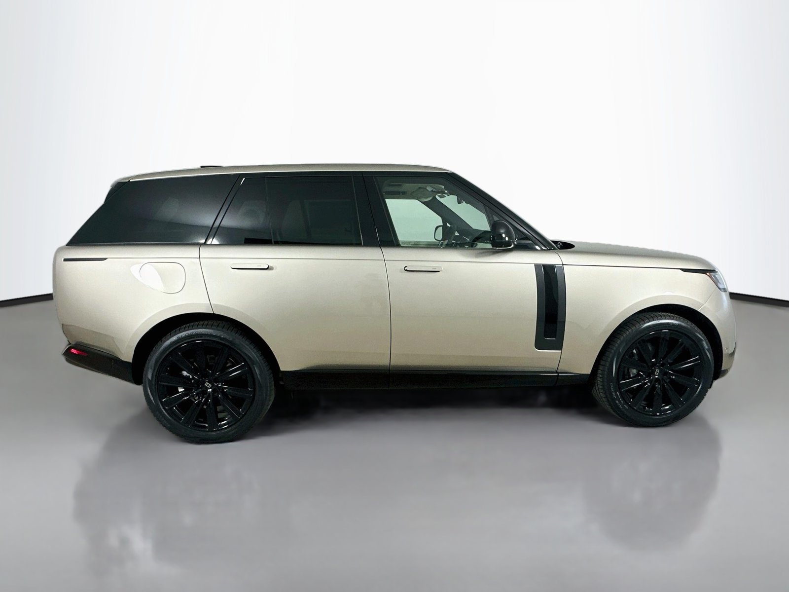 New 2027 Land Rover Range Rover SE AWD/4WD image 4
