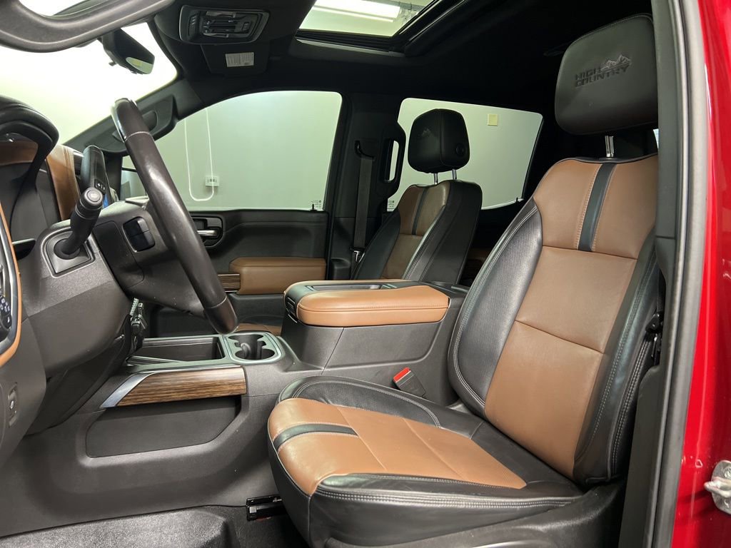 Used 2022 Chevrolet Silverado 1500 High Country w/ Technology Package image 30