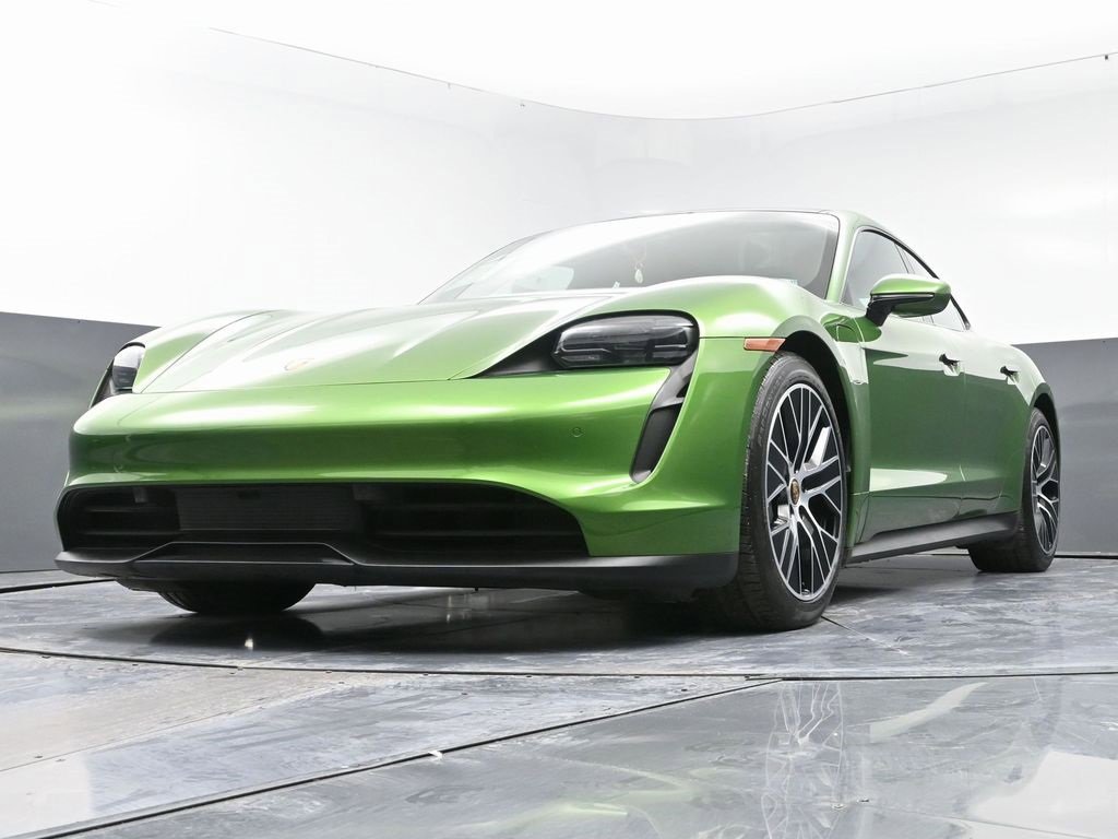 Used 2023 Porsche Taycan image 48