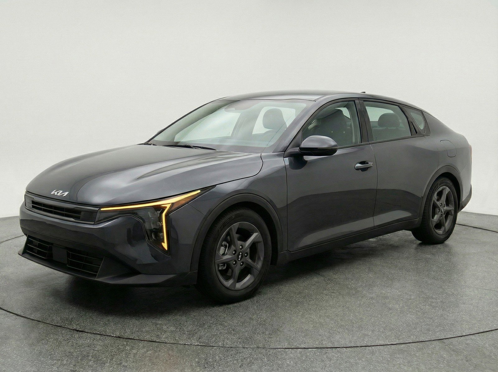 Used 2025 Kia K4 FWD image 3