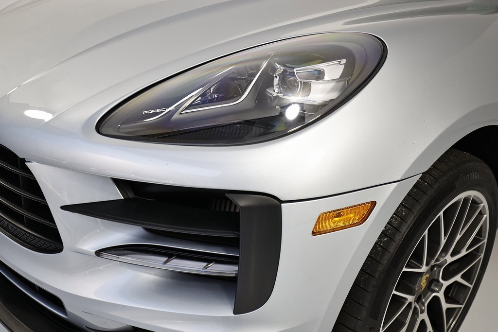 Certified 2020 Porsche Macan S image 11