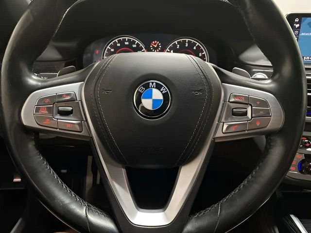 Used 2017 BMW 740i RWD image 38
