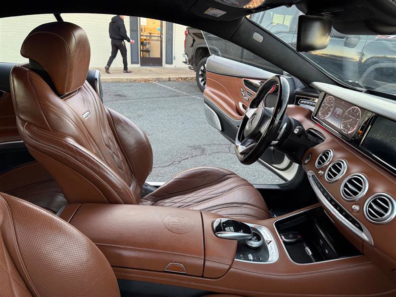 Used 2016 Mercedes-Benz S 63 AMG 4MATIC Coupe image 17