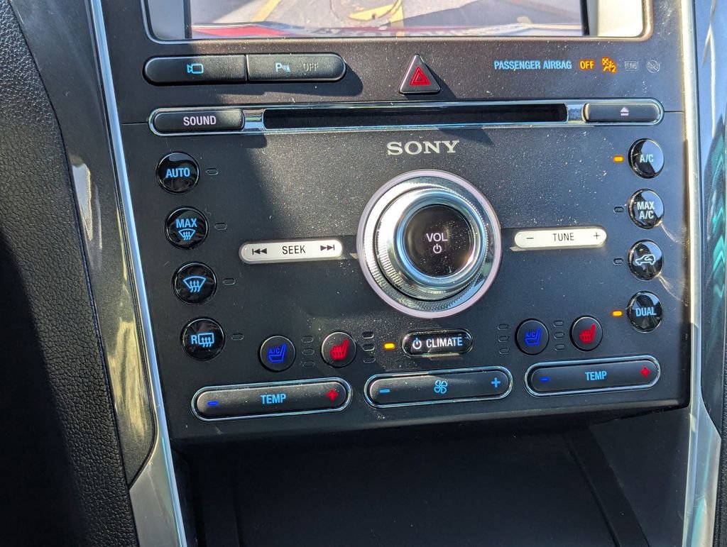 Used 2017 Ford Explorer Sport w/ Equipment Group 401A AWD/4WD image 19