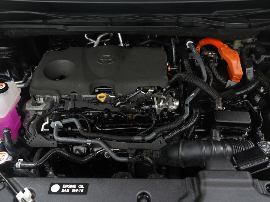 Used 2023 Toyota Sienna XLE Woodland Edition image 28