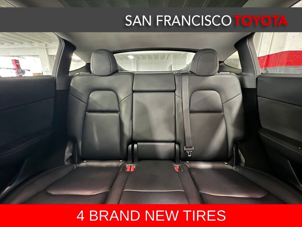 Used 2024 Tesla Model Y Long Range AWD/4WD image 14