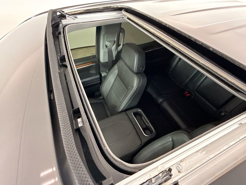 Used 2025 GMC Sierra 1500 Denali image 14