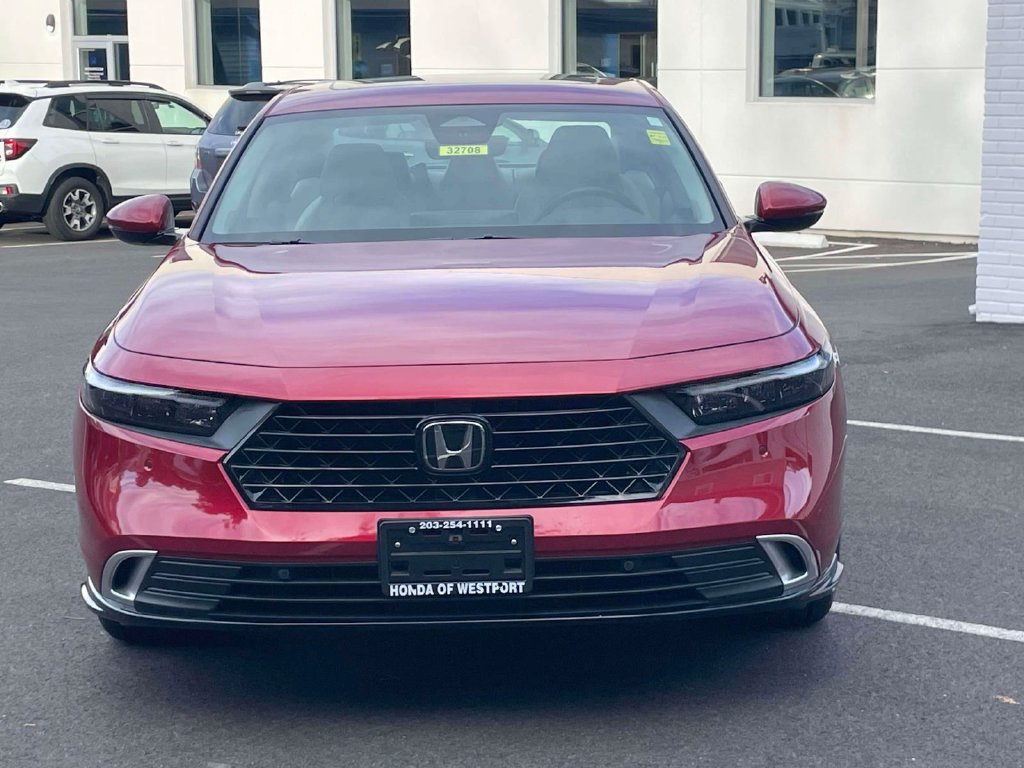 Certified 2023 Honda Accord Touring image 2