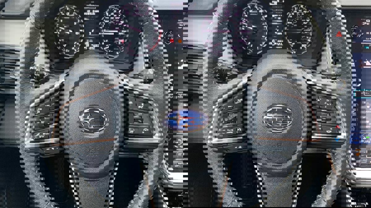 Used 2023 Subaru Outback Premium image 16