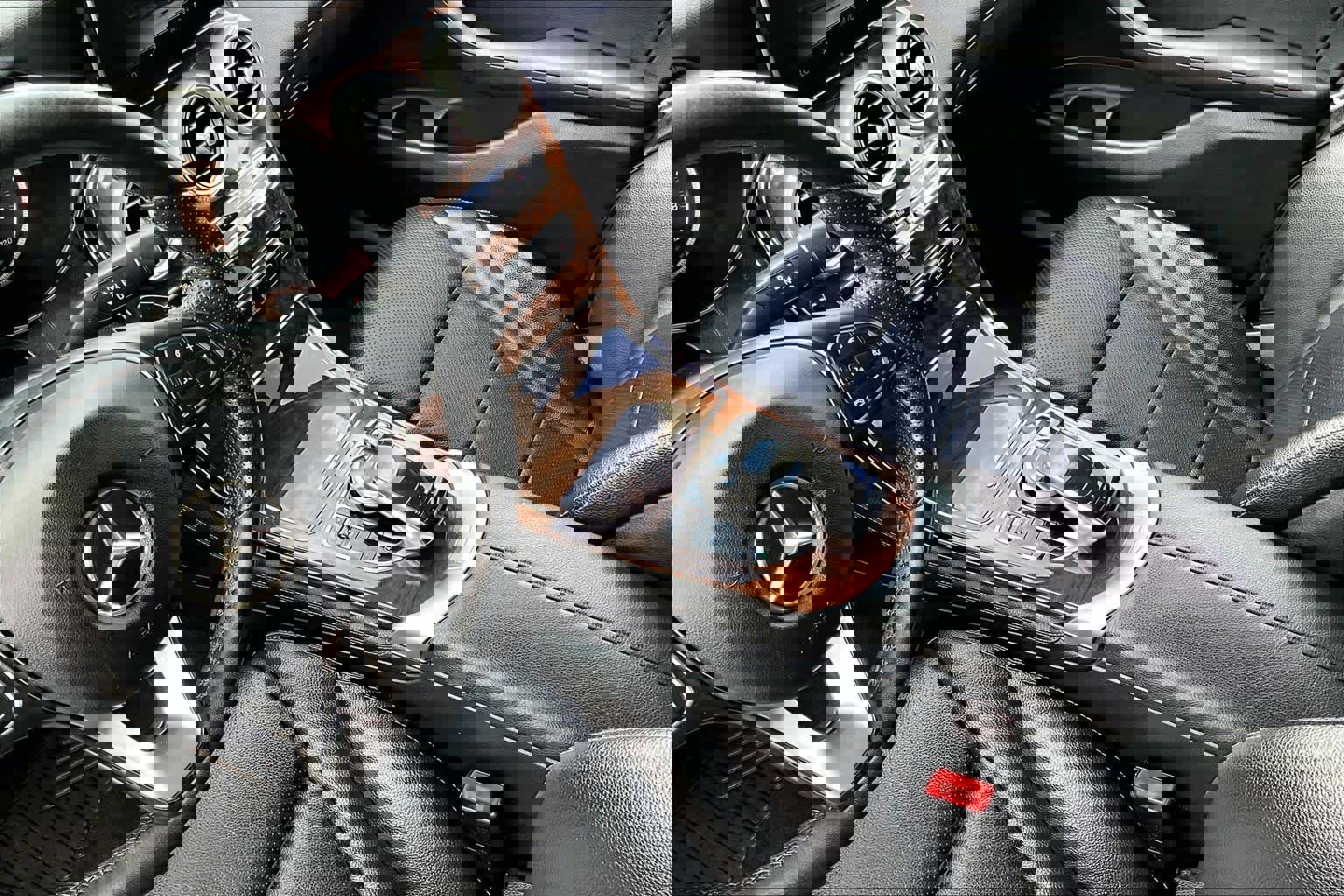 Used 2017 Mercedes-Benz GLC 300 image 17