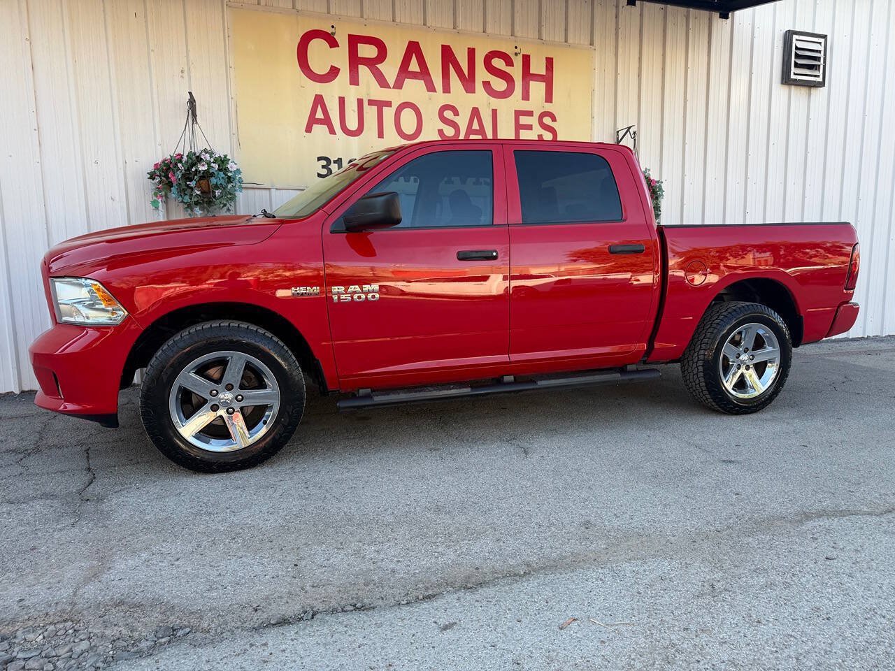 Used 2016 RAM 1500 Express w/ Popular Equipment Group AWD/4WD image 9