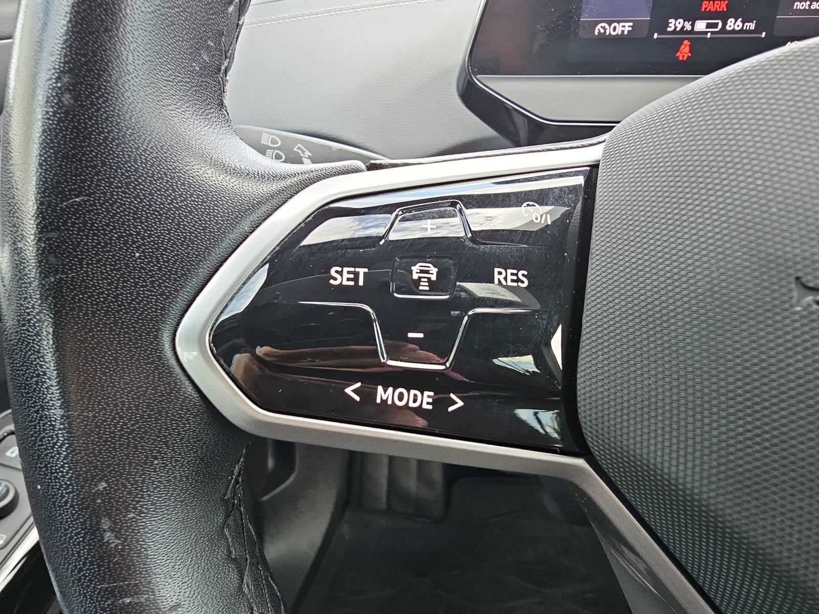 Certified 2023 Volkswagen ID.4 S RWD image 17