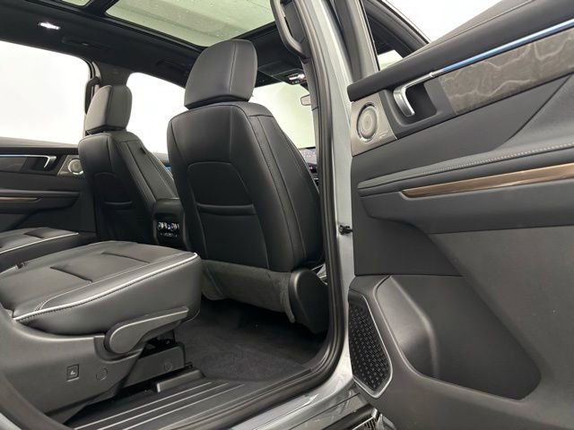 New 2026 Buick Enclave Avenir w/ Super Cruise Package image 40