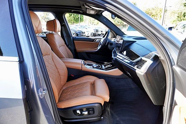 Used 2026 BMW X5 sDrive40i RWD image 12