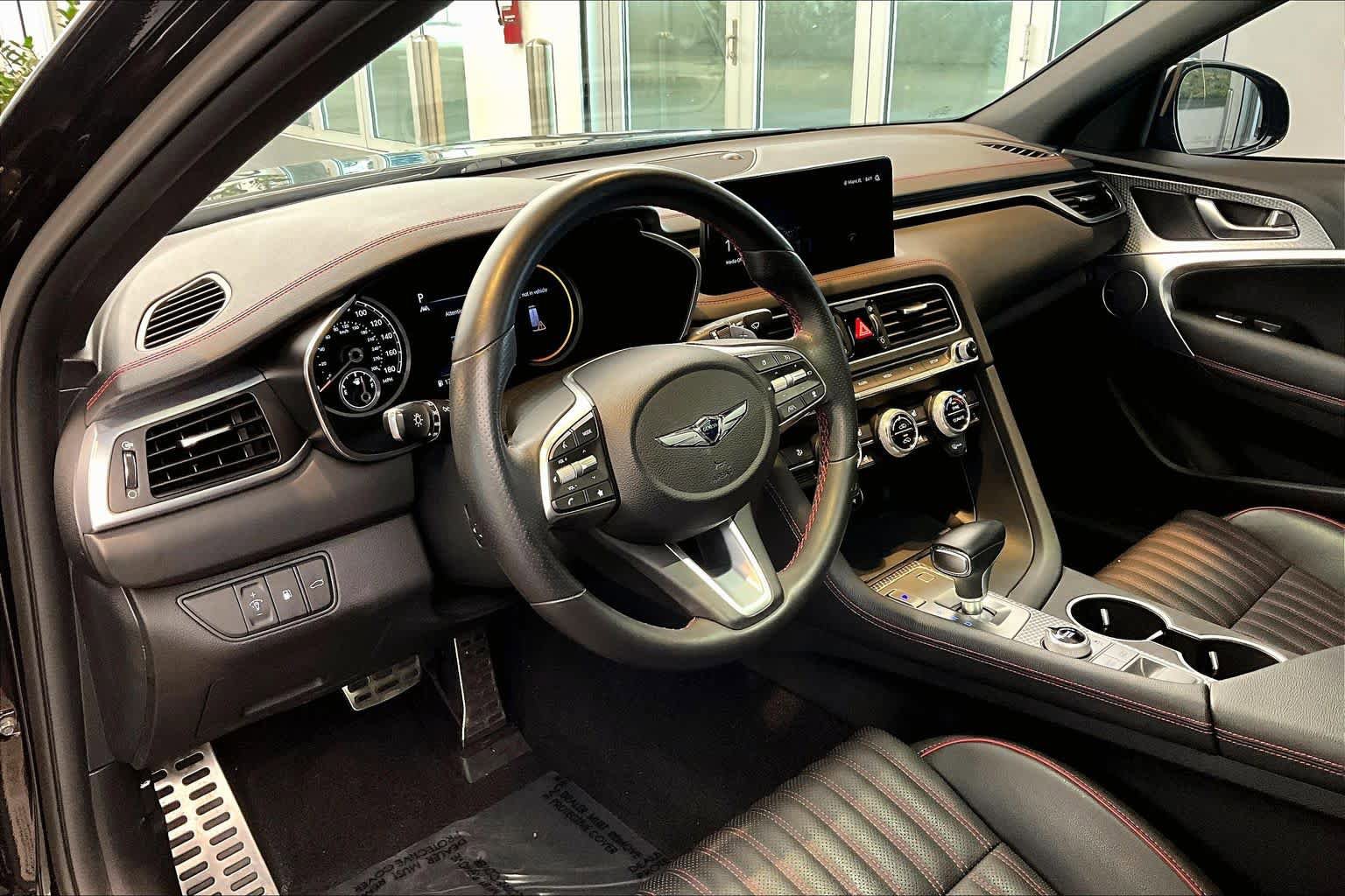 Used 2023 Genesis G70 2.0T w/ Sport Prestige Package RWD image 18