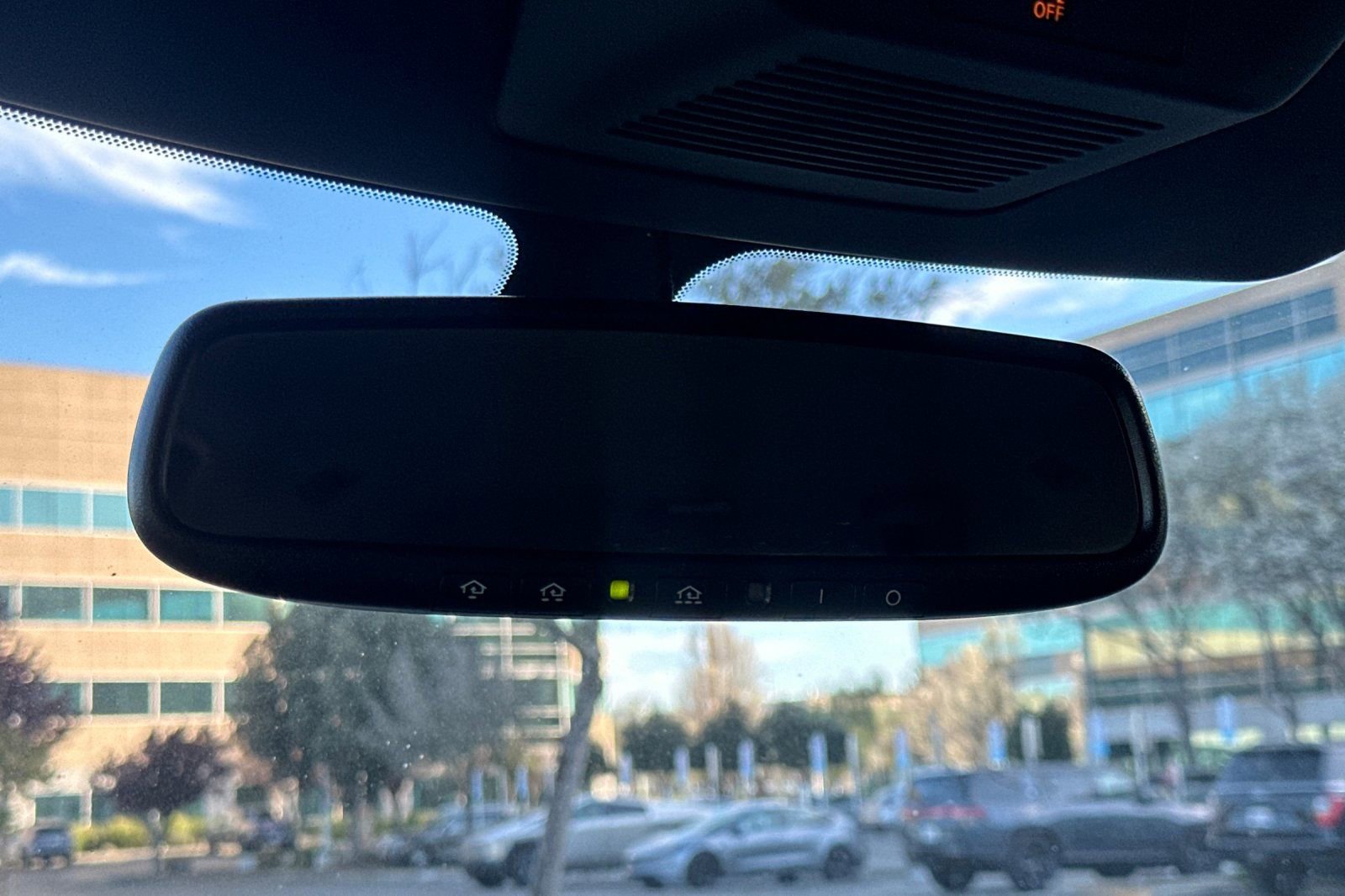 Used 2022 Nissan Pathfinder SL w/ SL Black Package image 26