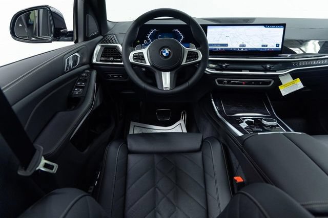 New 2026 BMW X5 xDrive40i w/ M Sport Package AWD/4WD image 4