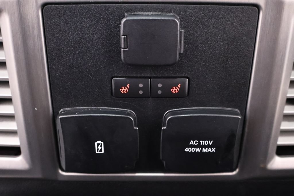 Certified 2019 Ford F450 Platinum w/ Platinum Ultimate Package AWD/4WD image 18