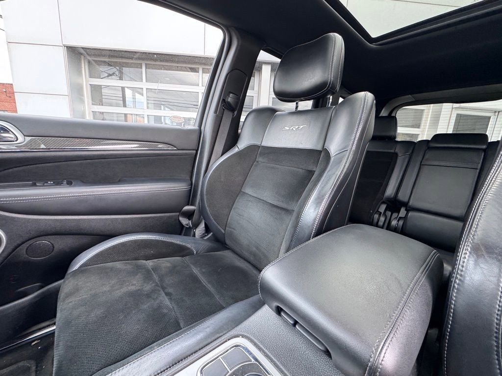 Used 2014 Jeep Grand Cherokee SRT8 w/ Luxury Group II image 16