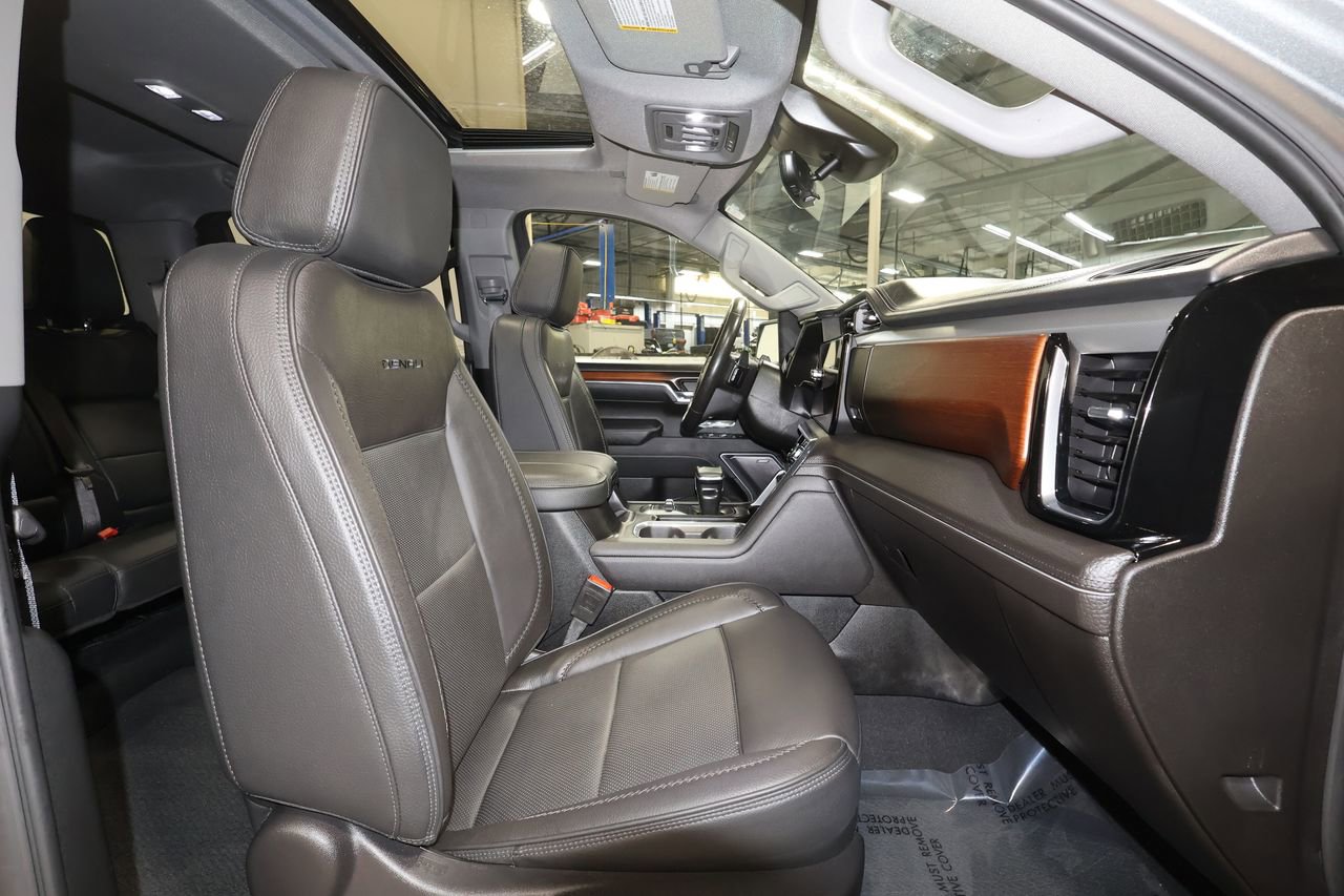 Used 2025 GMC Sierra 1500 Denali AWD/4WD image 30