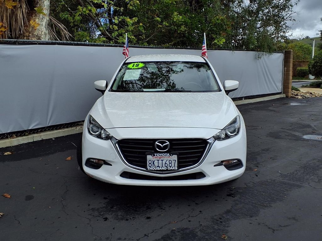 Used 2018 MAZDA MAZDA3 Touring image 2