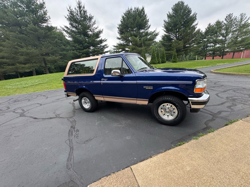 Used 1996 Ford Bronco Eddie Bauer AWD/4WD image 4