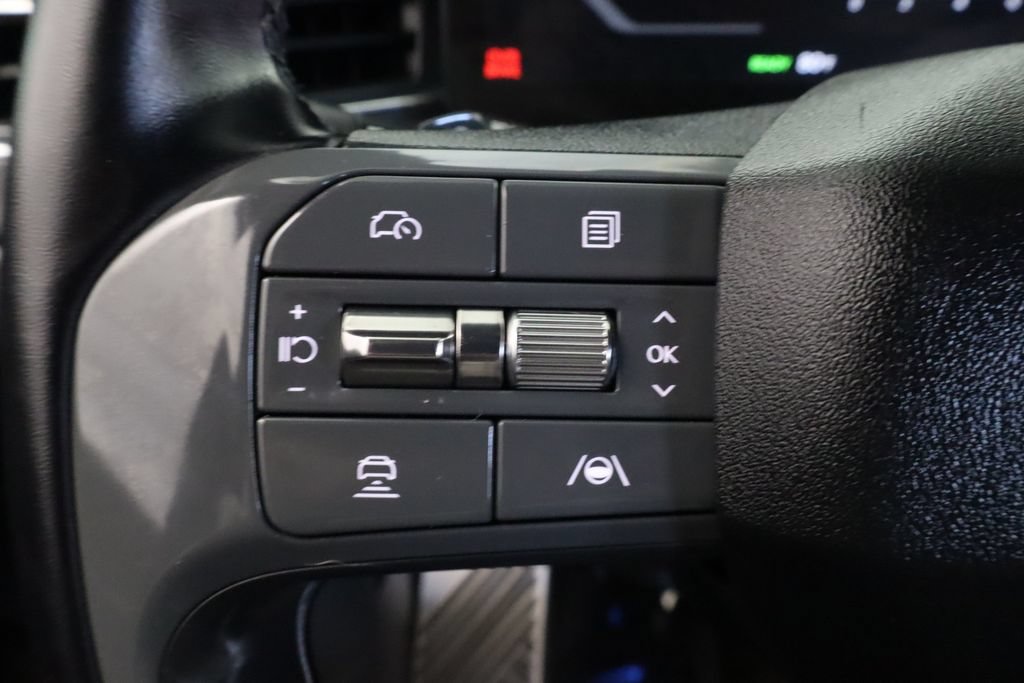 Used 2024 Kia EV9 GT-Line AWD/4WD image 23