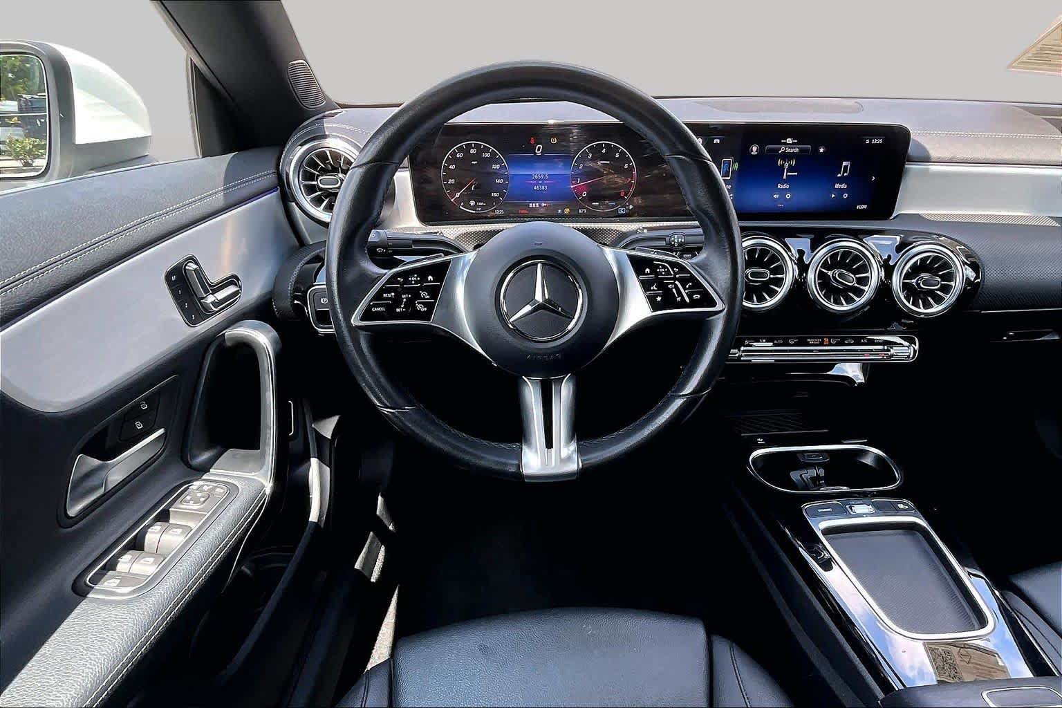 Used 2025 Mercedes-Benz CLA 250 image 6