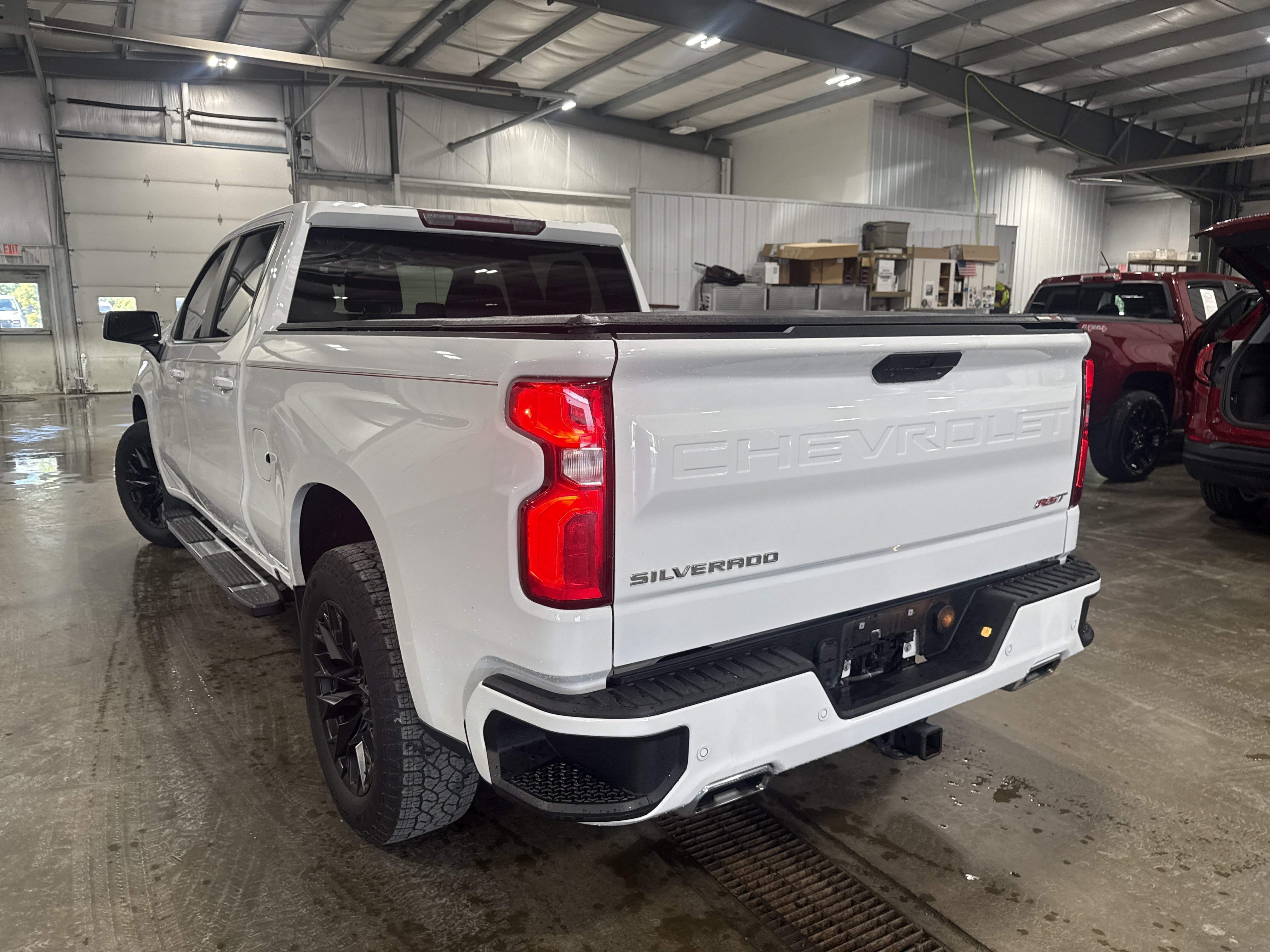 Used 2022 Chevrolet Silverado 1500 RST AWD/4WD image 4