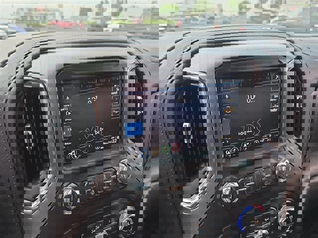 Used 2021 GMC Sierra 1500 Denali image 12