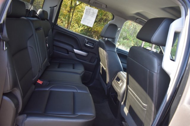 Used 2018 Chevrolet Silverado 1500 LTZ Z71 w/ LTZ Plus Package AWD/4WD image 16