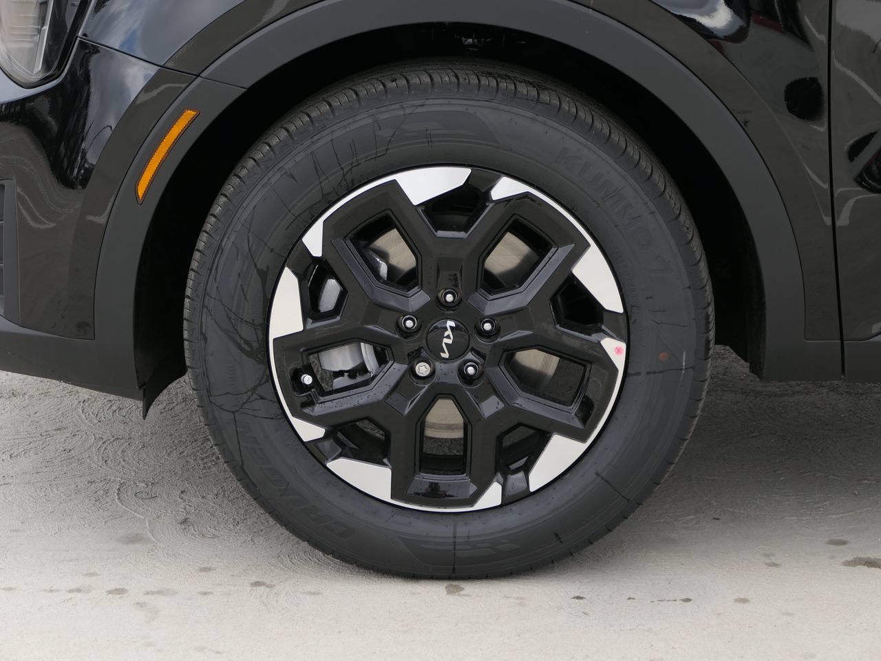 New 2026 Kia Sorento S FWD image 9