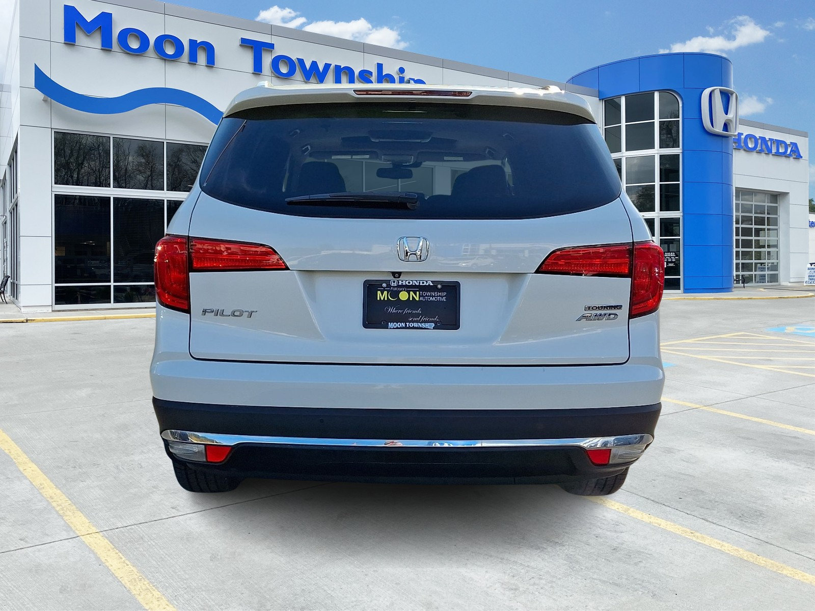 Used 2016 Honda Pilot Touring image 5