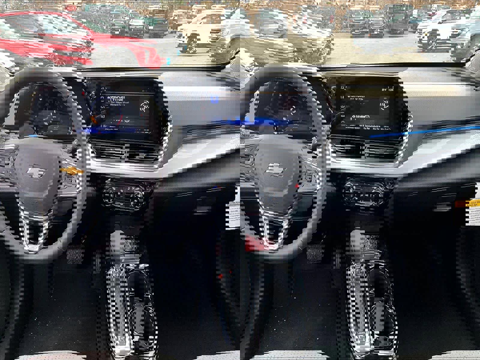 New 2026 Chevrolet Trax LT w/ LT Convenience Package FWD image 13