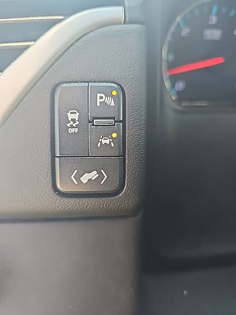 Used 2019 GMC Yukon XL SLT image 27