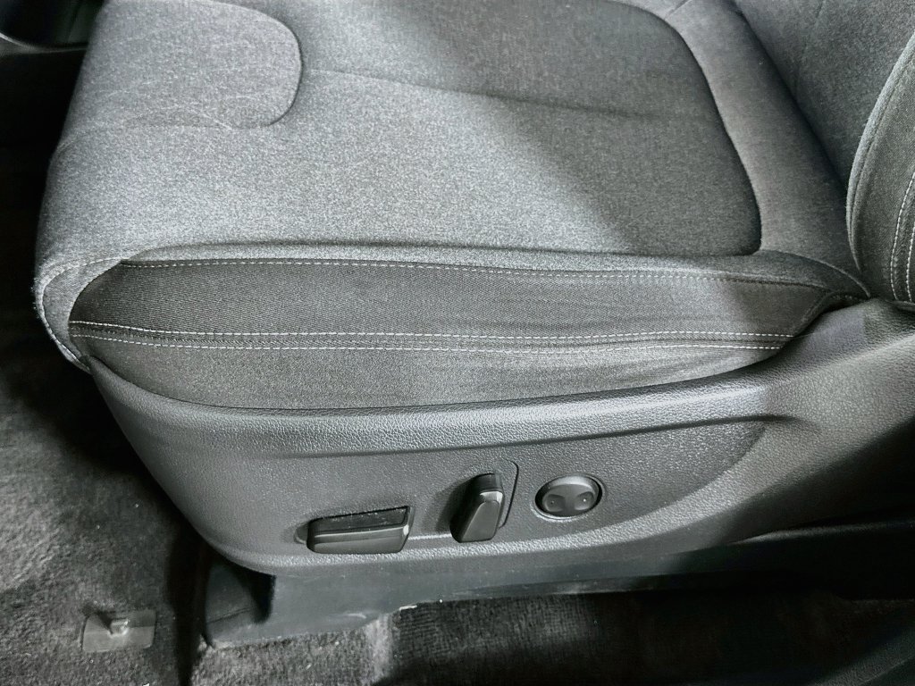Used 2021 Hyundai Palisade SEL w/ Cargo Package FWD image 19