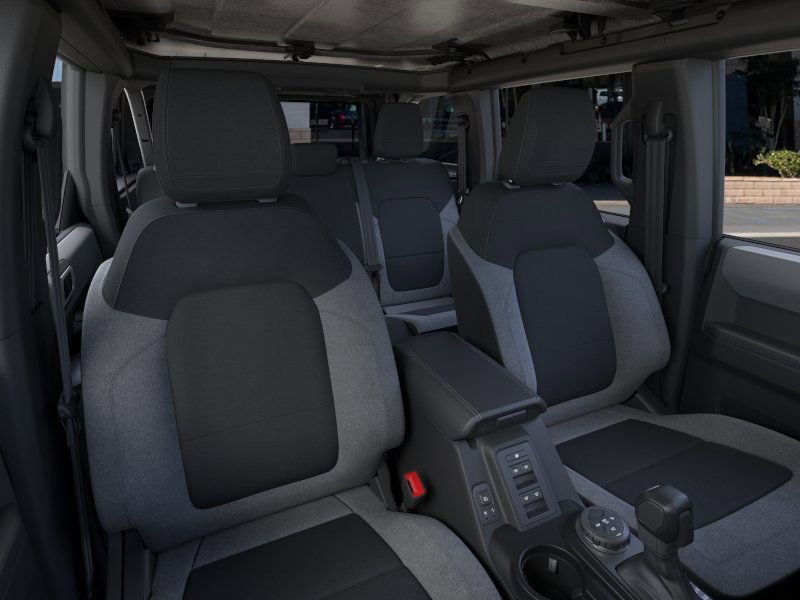 New 2025 Ford Bronco 4-Door image 10