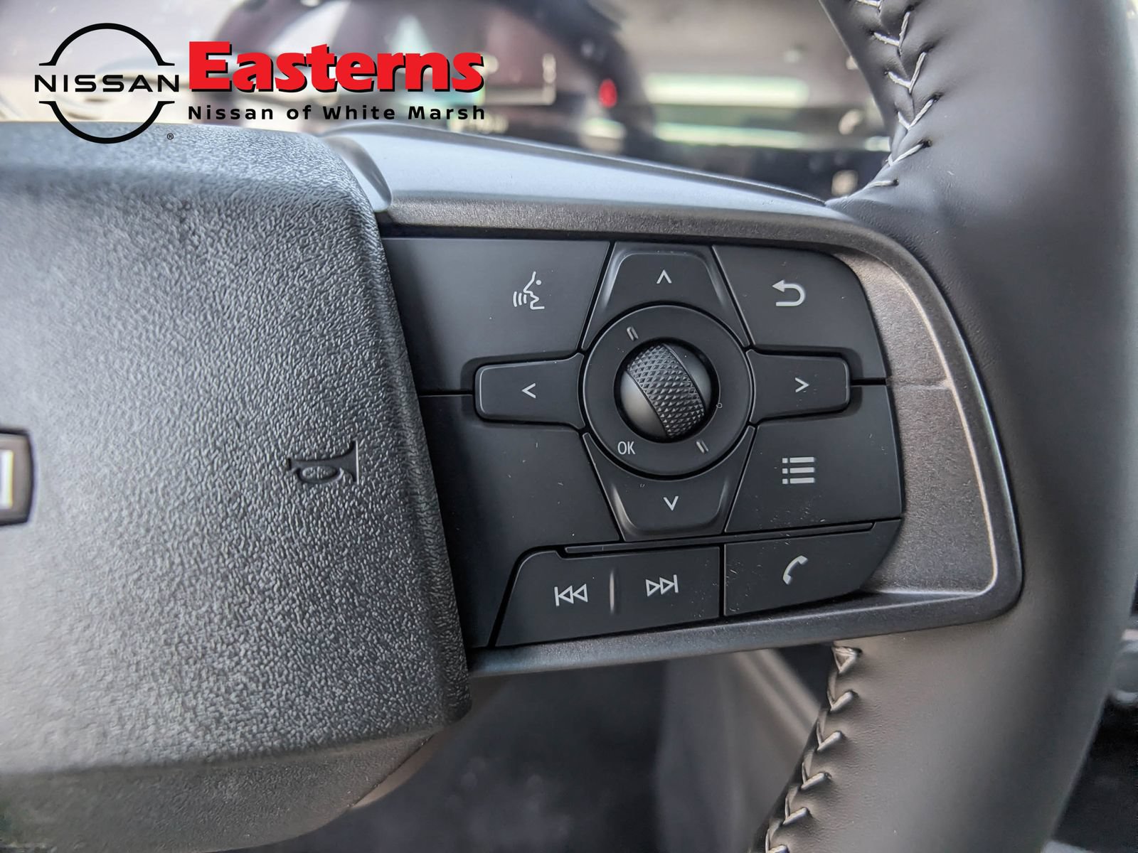 New 2026 Nissan Sentra SV w/ SV Convenience Package FWD image 18