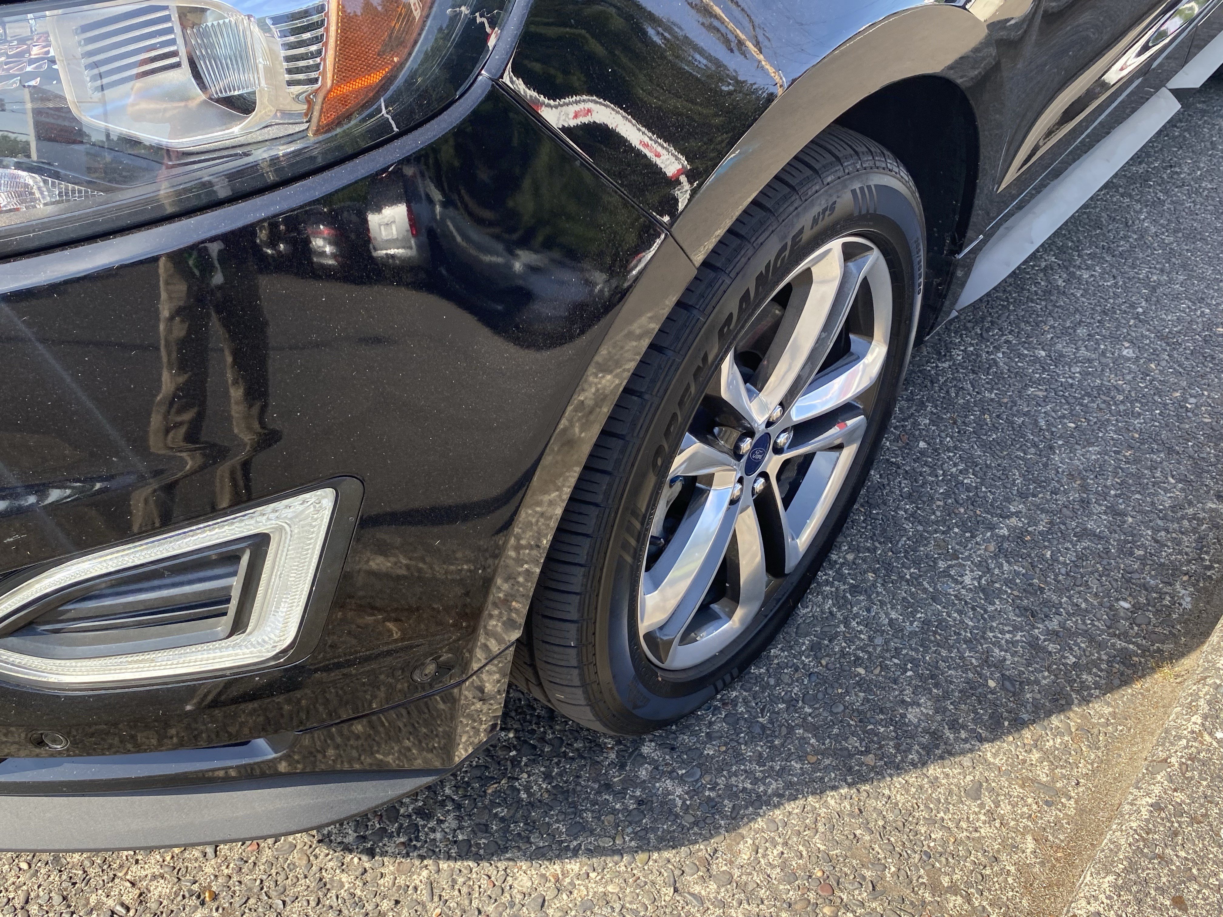 Used 2018 Ford Edge Sport w/ Equipment Group 401A AWD/4WD image 7