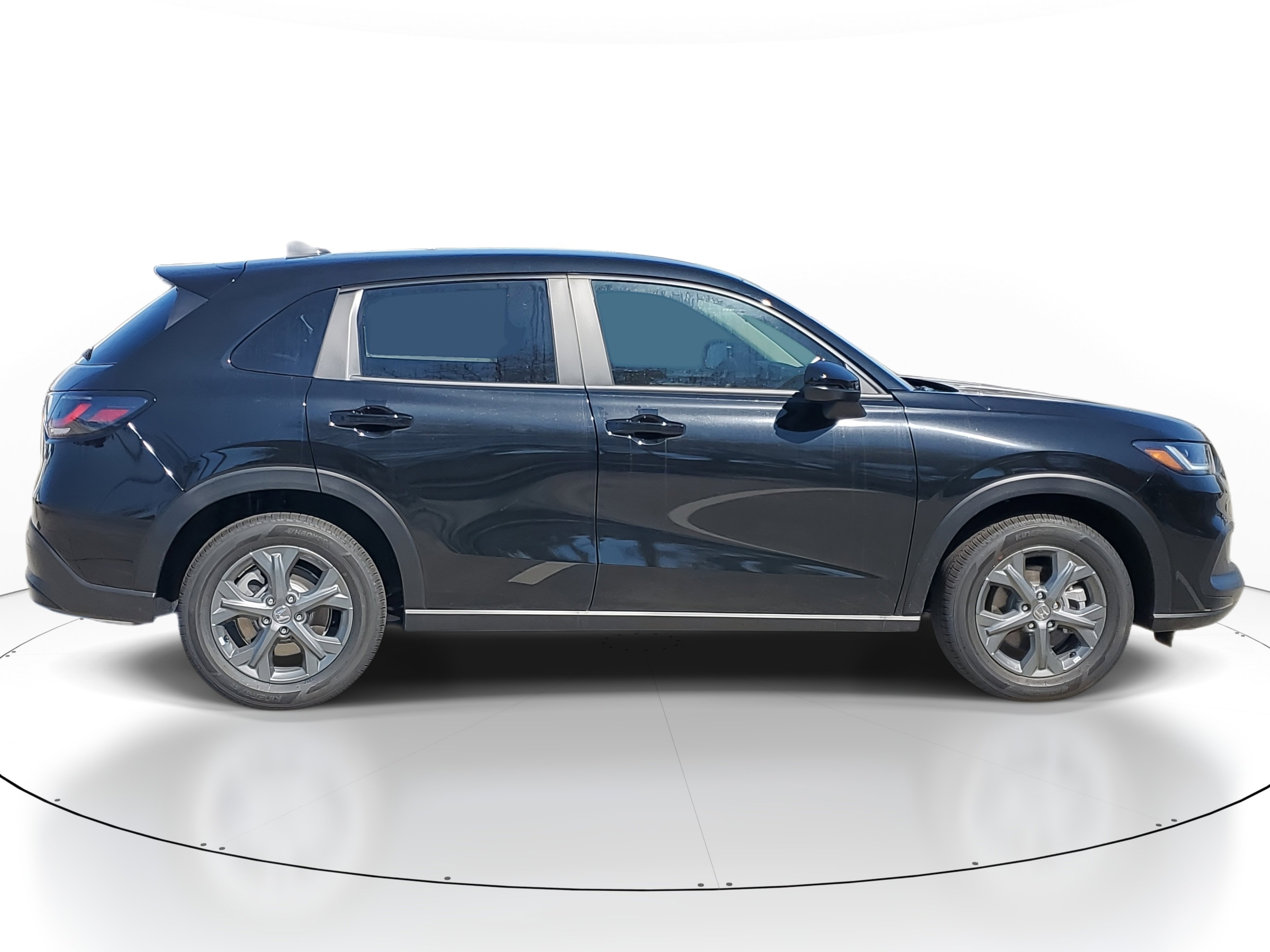 New 2026 Honda HR-V LX image 3