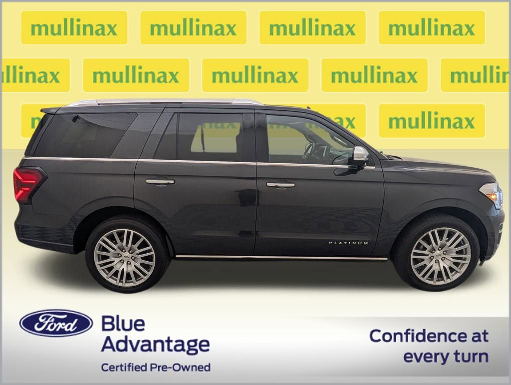 Certified 2023 Ford Expedition Platinum image 2