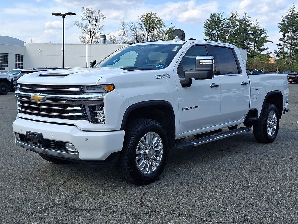 Certified 2020 Chevrolet Silverado 2500 High Country w/ Z71 Off-Road Package AWD/4WD image 3