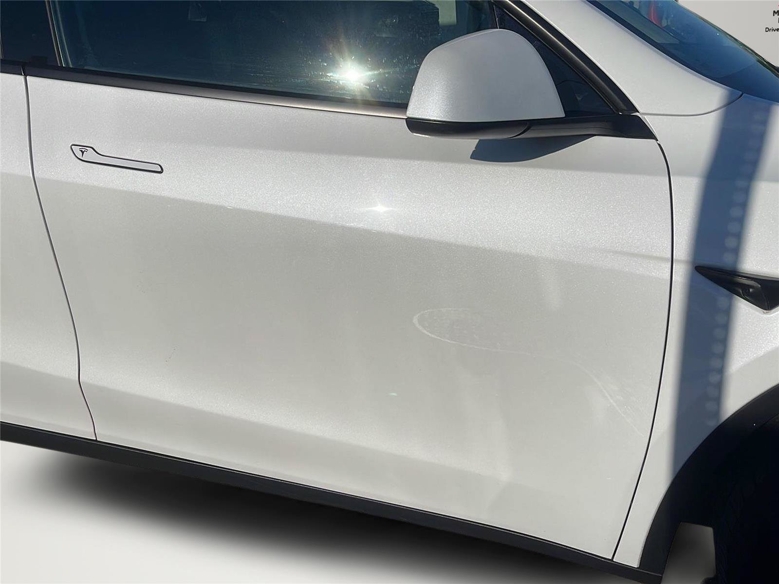 Used 2023 Tesla Model Y Performance AWD/4WD image 35