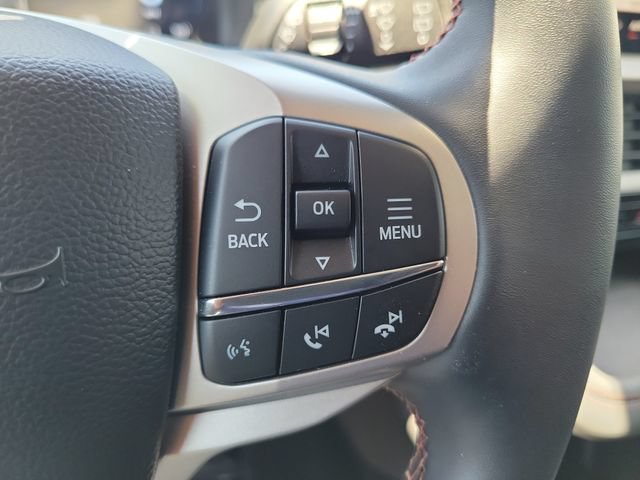 Used 2026 Ford Explorer Active RWD image 6