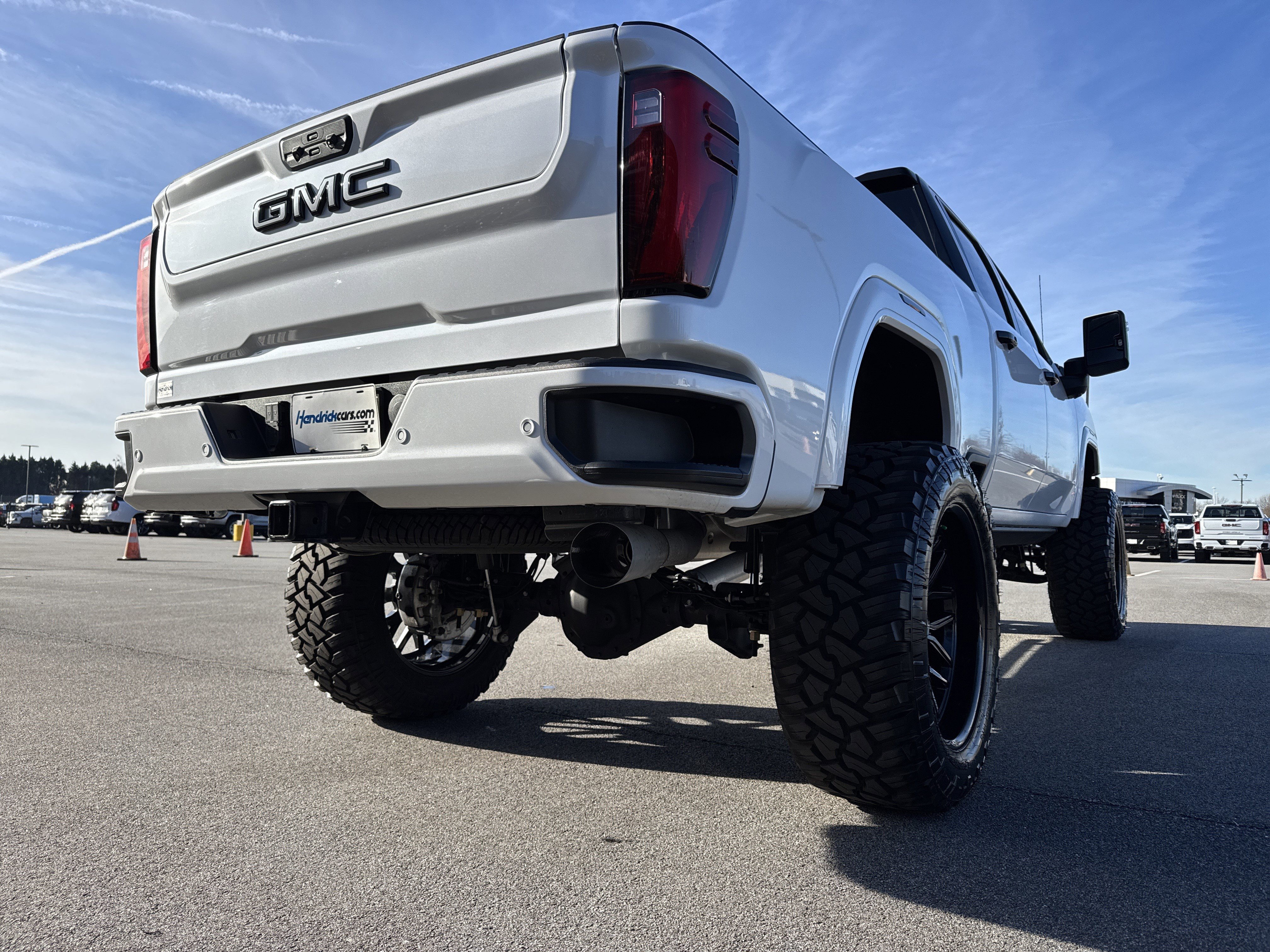 Used 2025 GMC Sierra 2500 Denali w/ Denali Reserve Package image 10